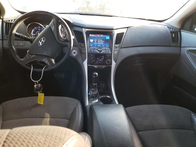 Photo 8 from auction – 2012 HYUNDAI SONATA SE with VIN 5NPEC4AC6DH680010