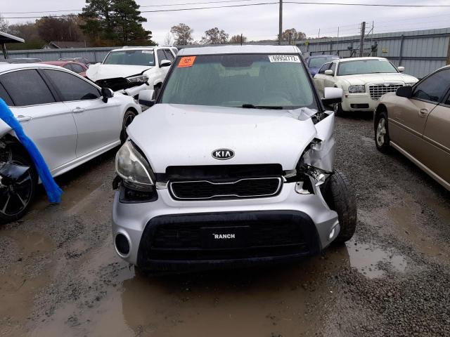 Photo 5 from auction – 2012 KIA SOUL with VIN KNDJT2A5XC7413590