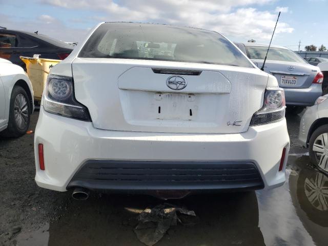 Photo 6 from auction – 2015 TOYOTA SCION TC with VIN JTKJF5C7XF3094302