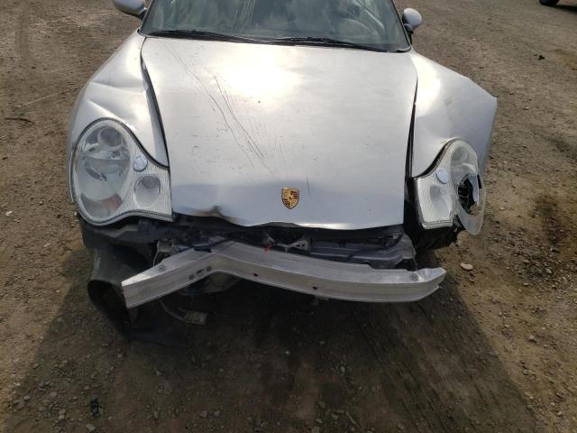 Photo 11 from auction – 2004 PORSCHE 911 CARRER with VIN WP0CA29974S651935