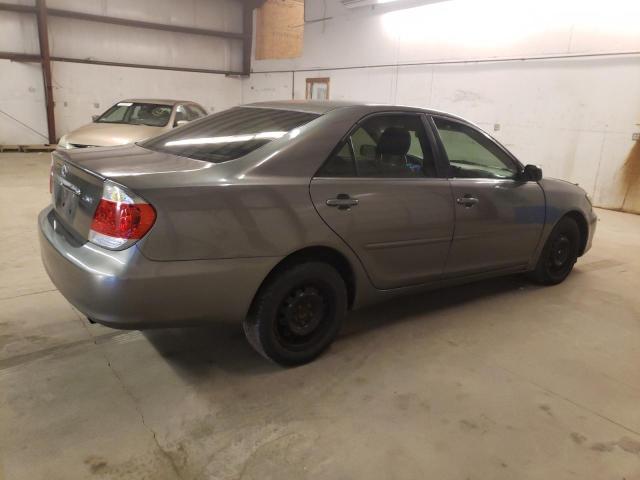 Photo 3 from auction – 2005 TOYOTA CAMRY LE with VIN 4T1BE32K05U983218