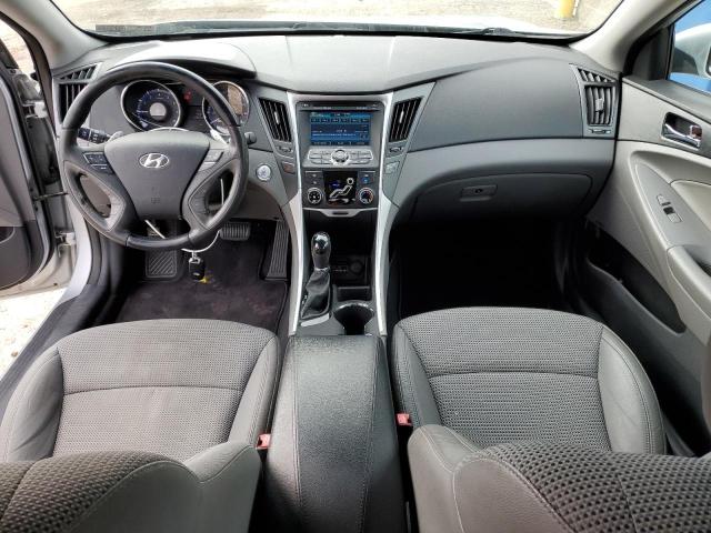 Photo 8 from auction – 2011 HYUNDAI SONATA SE with VIN 5NPEC4AC4BH054405
