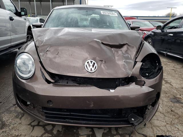 Photo 5 from auction – 2012 VOLKSWAGEN BEETLE with VIN 3VWJP7AT0CM660457