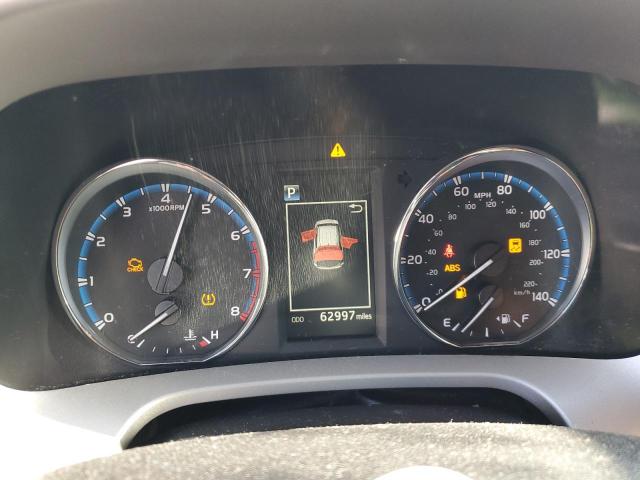 Photo 9 from auction – 2017 TOYOTA RAV4 LIMIT with VIN 2T3DFREV2HW683089