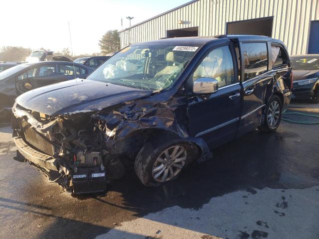 CHRYSLER TOWN & COU 2016 with VIN 2C4RC1GG4GR150331 - Photo from auction