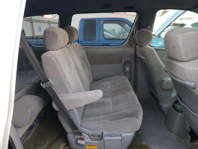 Photo 11 from auction – 2003 TOYOTA SIENNA CE with VIN 4T3ZF19C43U530075
