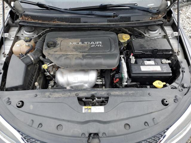 Photo 11 from auction – 2016 CHRYSLER 200 LIMITE with VIN 1C3CCCAB3GN163961