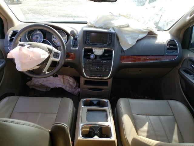 Photo 8 from auction – 2015 CHRYSLER TOWN & COU with VIN 2C4RC1BG9FR529055