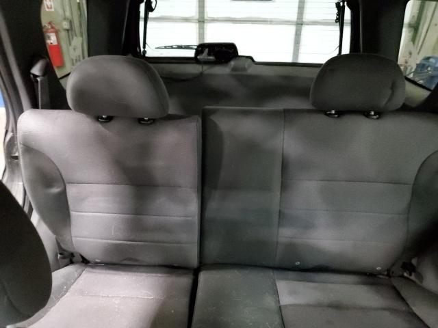 Photo 10 from auction – 2002 FORD ESCAPE XLT with VIN 1FMYU04162KD95833