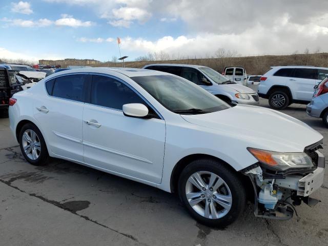 Photo 4 from auction – 2013 ACURA ILX 20 with VIN 19VDE1F33DE017472