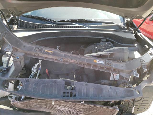 Photo 12 from auction – 2015 KIA SORENTO LX with VIN 5XYKT4A66FG556567