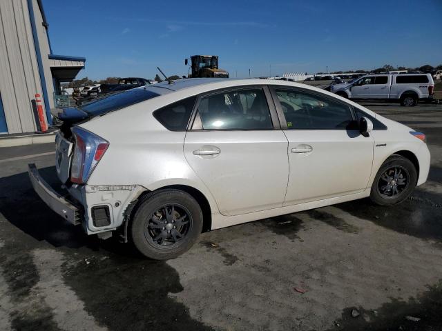 Photo 3 from auction – 2015 TOYOTA PRIUS with VIN JTDKN3DU5F2003076