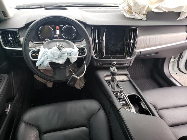 Photo 8 from auction – 2021 VOLVO V90 CROSS with VIN YV4A22NL9M1134094