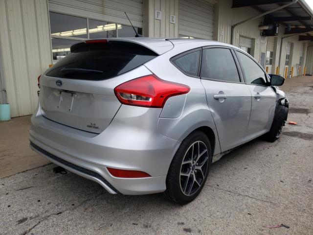 Photo 3 from auction – 2016 FORD FOCUS SE with VIN 1FADP3K21GL287750