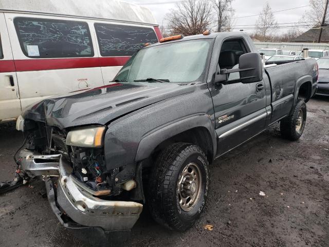 CHEVROLET SILVERADO 2004 with VIN 1GCHK24154E153834 - Photo from auction
