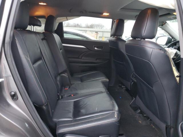 Photo 11 from auction – 2016 TOYOTA HIGHLANDER with VIN 5TDJKRFHXGS504241