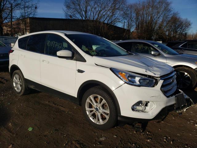 Photo 4 from auction – 2019 FORD ESCAPE SE with VIN 1FMCU9GD2KUA43390