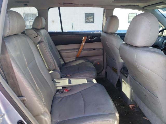 Photo 11 from auction – 2008 TOYOTA HIGHLANDER with VIN JTEEW44A482002912