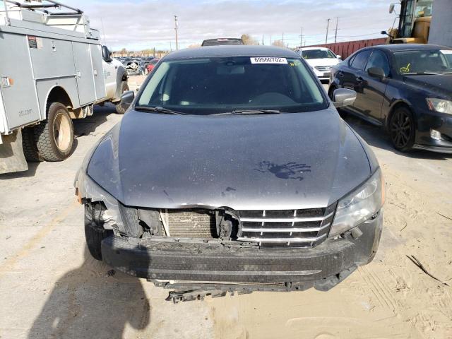 Photo 5 from auction – 2015 VOLKSWAGEN PASSAT S with VIN 1VWAT7A30FC087481