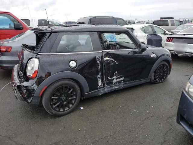 Photo 3 from auction – 2017 MINI COOPER S with VIN WMWXP7C33H2A46267
