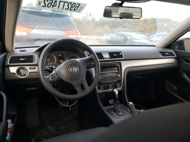 Photo 8 from auction – 2015 VOLKSWAGEN PASSAT S with VIN 1VWAT7A30FC002865