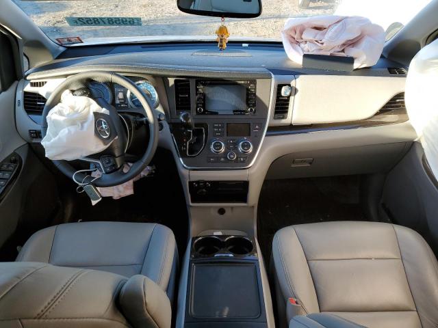 Photo 8 from auction – 2018 TOYOTA SIENNA XLE with VIN 5TDDZ3DC1JS193772