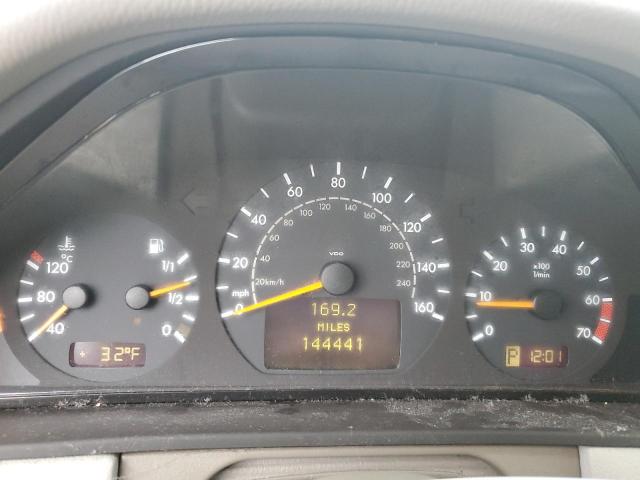 Photo 9 from auction – 2000 MERCEDES-BENZ E 320 with VIN WDBJF65JXYB152910