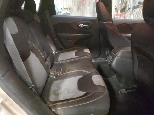 Photo 11 from auction – 2015 JEEP CHEROKEE S with VIN 1C4PJLAB1FW597033