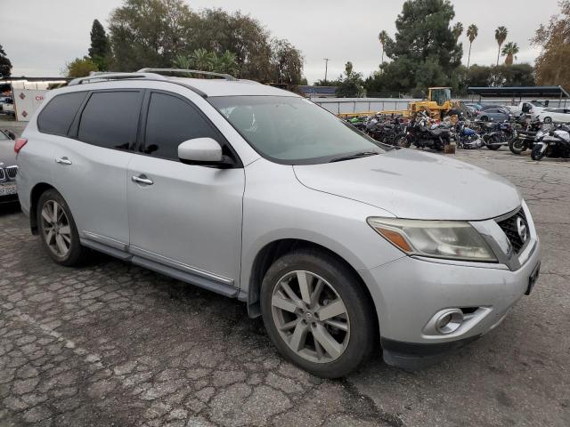 Photo 4 from auction – 2014 NISSAN PATHFINDER with VIN 5N1AR2MN3EC641737