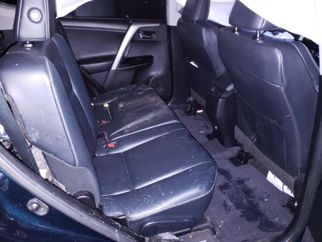 Photo 11 from auction – 2017 TOYOTA RAV4 LIMIT with VIN 2T3DFREV0HW558950