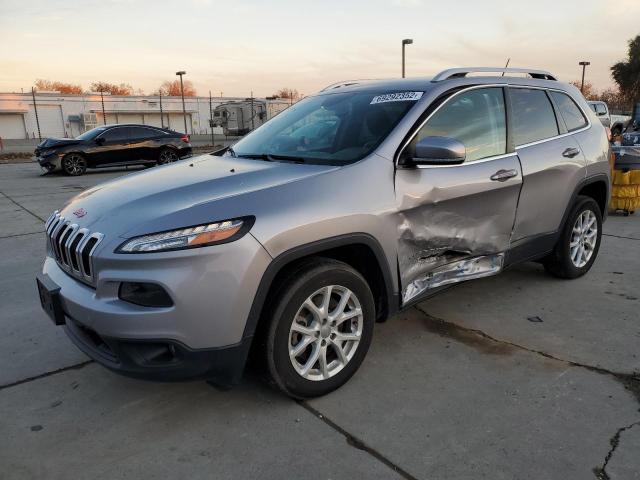 JEEP CHEROKEE L 2018 with VIN 1C4PJLCB3JD538910 - Photo from auction