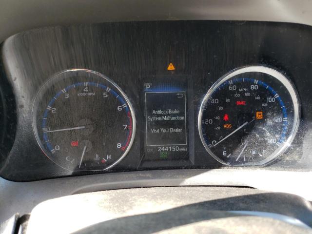 Photo 9 from auction – 2016 TOYOTA RAV4 XLE with VIN 2T3RFREV8GW409755
