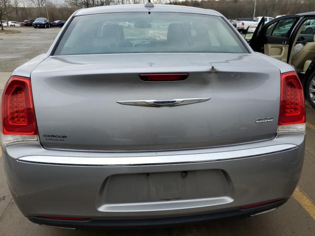 Photo 6 from auction – 2015 CHRYSLER 300 LIMITE with VIN 2C3CCAAG2FH930206