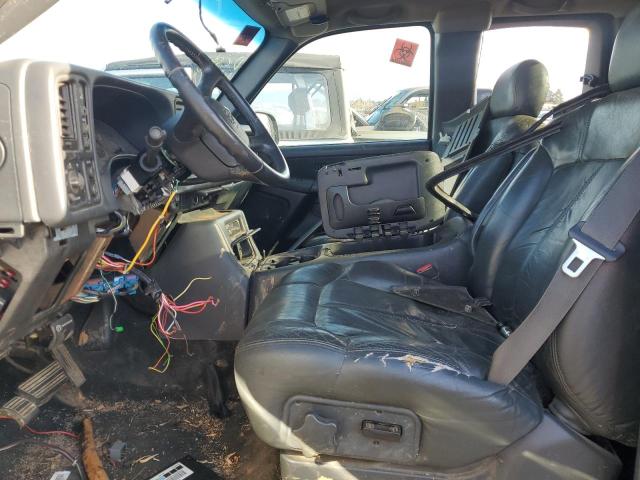Photo 7 from auction – 2001 CHEVROLET SILVERADO with VIN 1GCHK29G71E185001