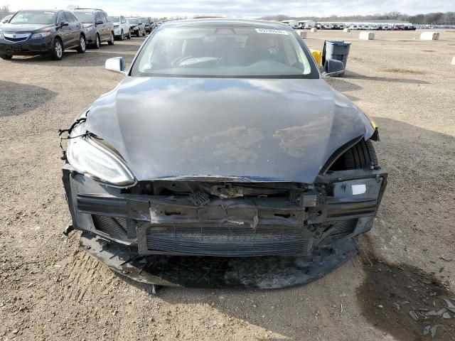 Photo 5 from auction – 2017 TESLA MODEL S with VIN 5YJSA1E24HF222298