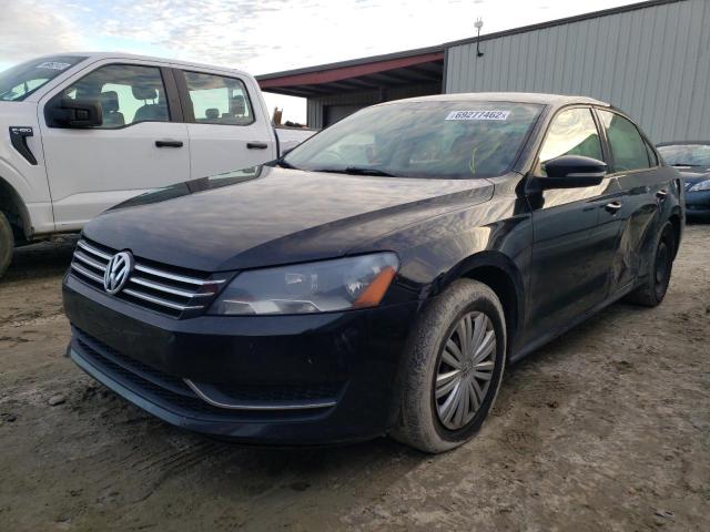 VOLKSWAGEN PASSAT S 2015 with VIN 1VWAT7A30FC002865 - Photo from auction