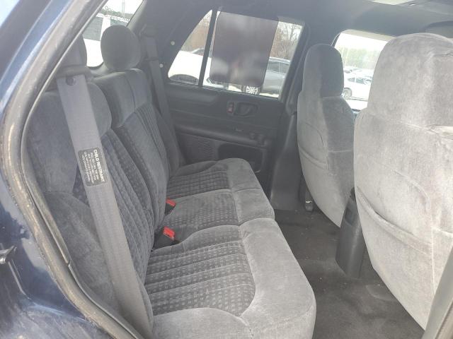 Photo 10 from auction – 2001 CHEVROLET BLAZER with VIN 1GNCS13W412119888