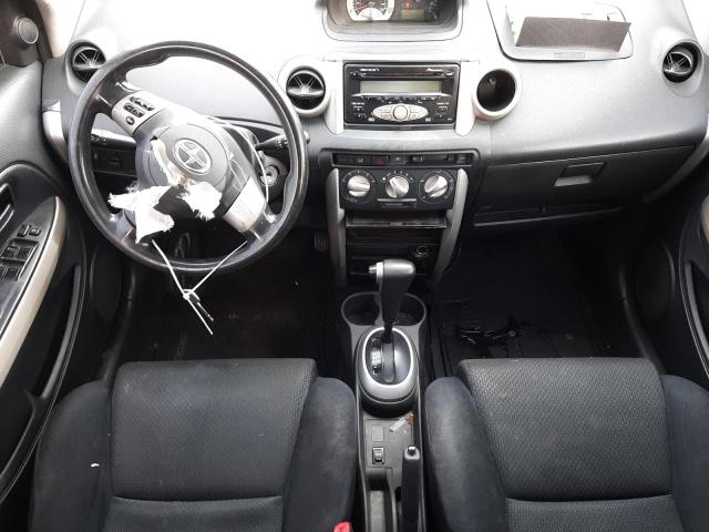 Photo 8 from auction – 2006 TOYOTA SCION XA with VIN JTKKT624960142562