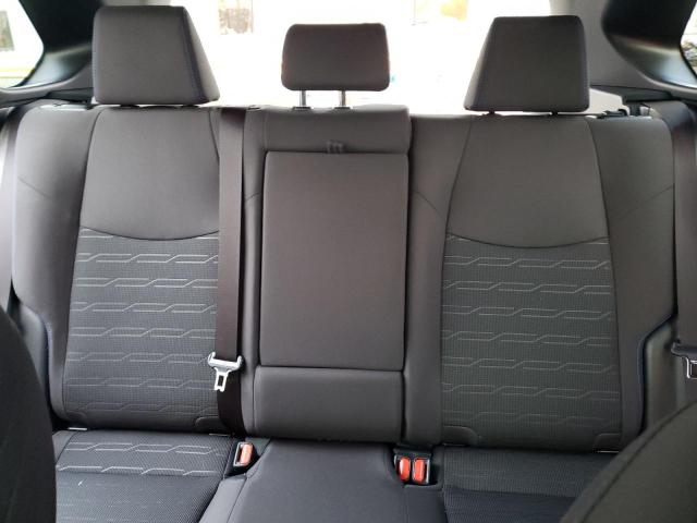 Photo 10 from auction – 2022 TOYOTA RAV4 SE with VIN JTM16RFVXND078439