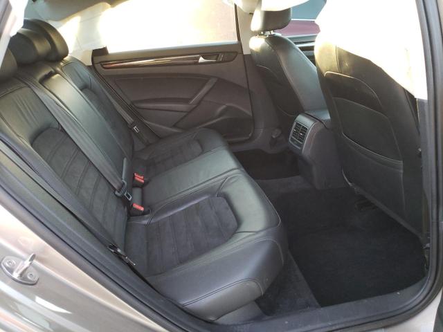 Photo 10 from auction – 2015 VOLKSWAGEN PASSAT SEL with VIN 1VWCV7A3XFC075955