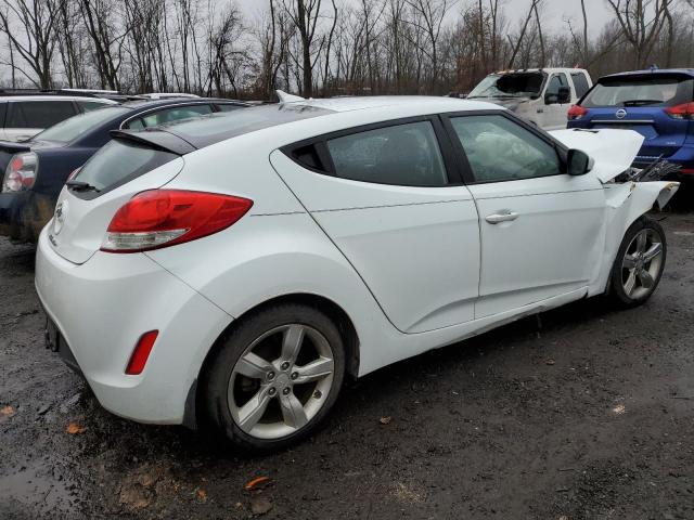 Photo 3 from auction – 2013 HYUNDAI VELOSTER with VIN KMHTC6AD4DU107118