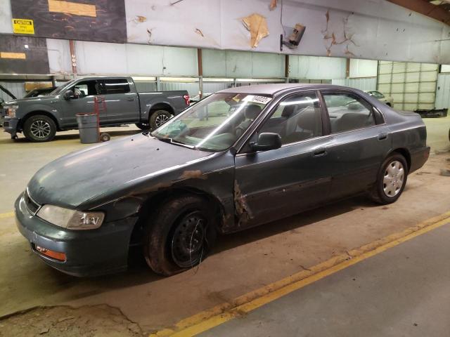 HONDA ACCORD LX 1996 with VIN 1HGCD563XTA135406 - Photo from auction