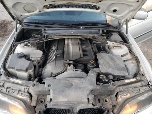 Photo 11 from auction – 2002 BMW 325 XI with VIN WBAEU33492PF71166