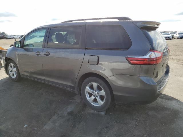 Photo 2 from auction – 2016 TOYOTA SIENNA LE with VIN 5TDKK3DCXGS751672