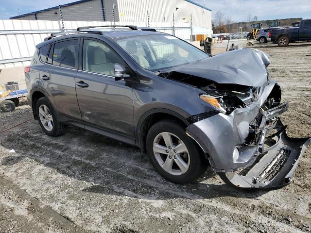 Photo 4 from auction – 2013 TOYOTA RAV4 XLE with VIN JTMRFREV8DD025211