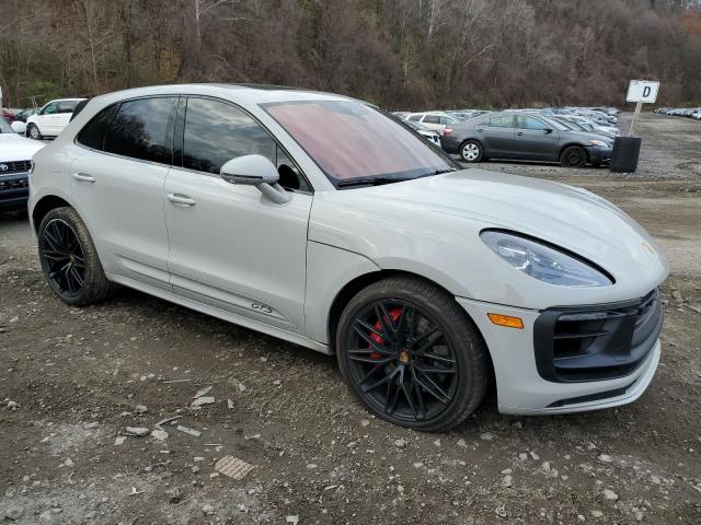 Photo 4 from auction – 2022 PORSCHE MACAN GTS with VIN WP1AF2A52NLB30956