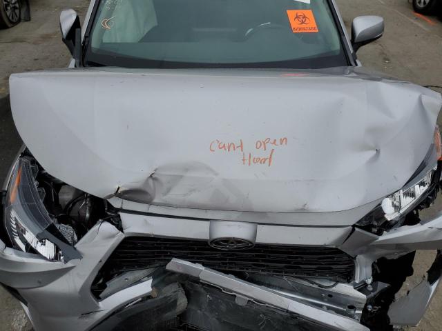Photo 11 from auction – 2021 TOYOTA RAV4 XLE with VIN 2T3W1RFV5MC102461