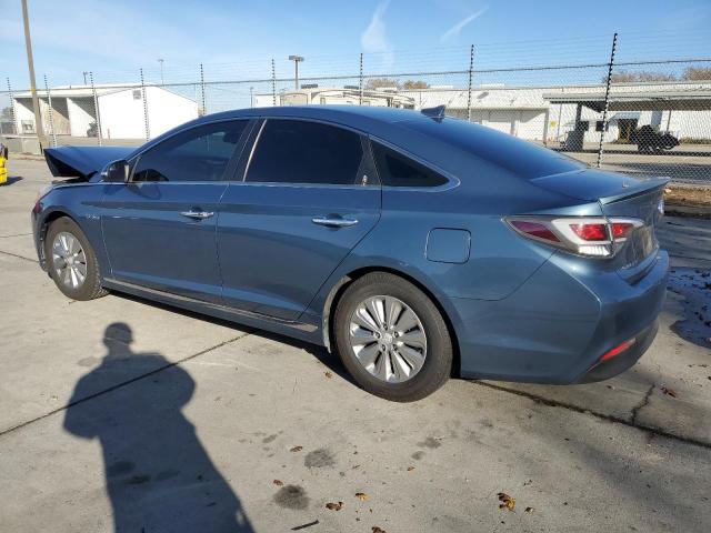 Photo 2 from auction – 2016 HYUNDAI SONATA HYB with VIN KMHE24L11GA040809