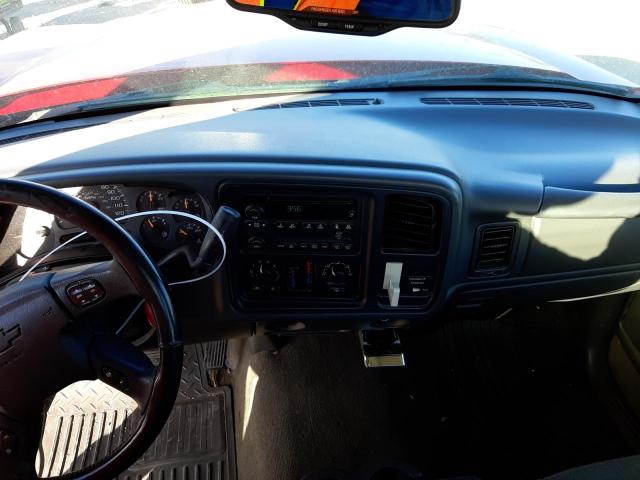 Photo 8 from auction – 2004 CHEVROLET SILVERADO with VIN 1GCEC14T64Z265210