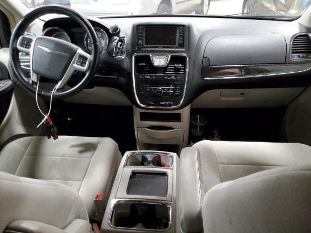 Photo 8 from auction – 2011 CHRYSLER TOWN & COU with VIN 2A4RR5DG5BR702058